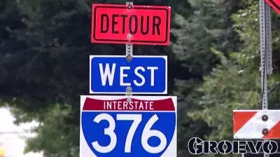 Businesses along detour routes get ready for Parkway East closure