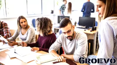 Q4 2024 Update: Challenges Persist in B2B Software Development Job Postings