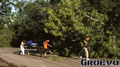 San Antonio businesses close after storm, power outages